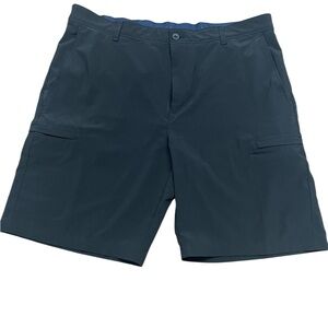 IZOD Men Golf Swingflex Cargo Shorts Classic Fit Sz 38 Navy Moisture Wicking